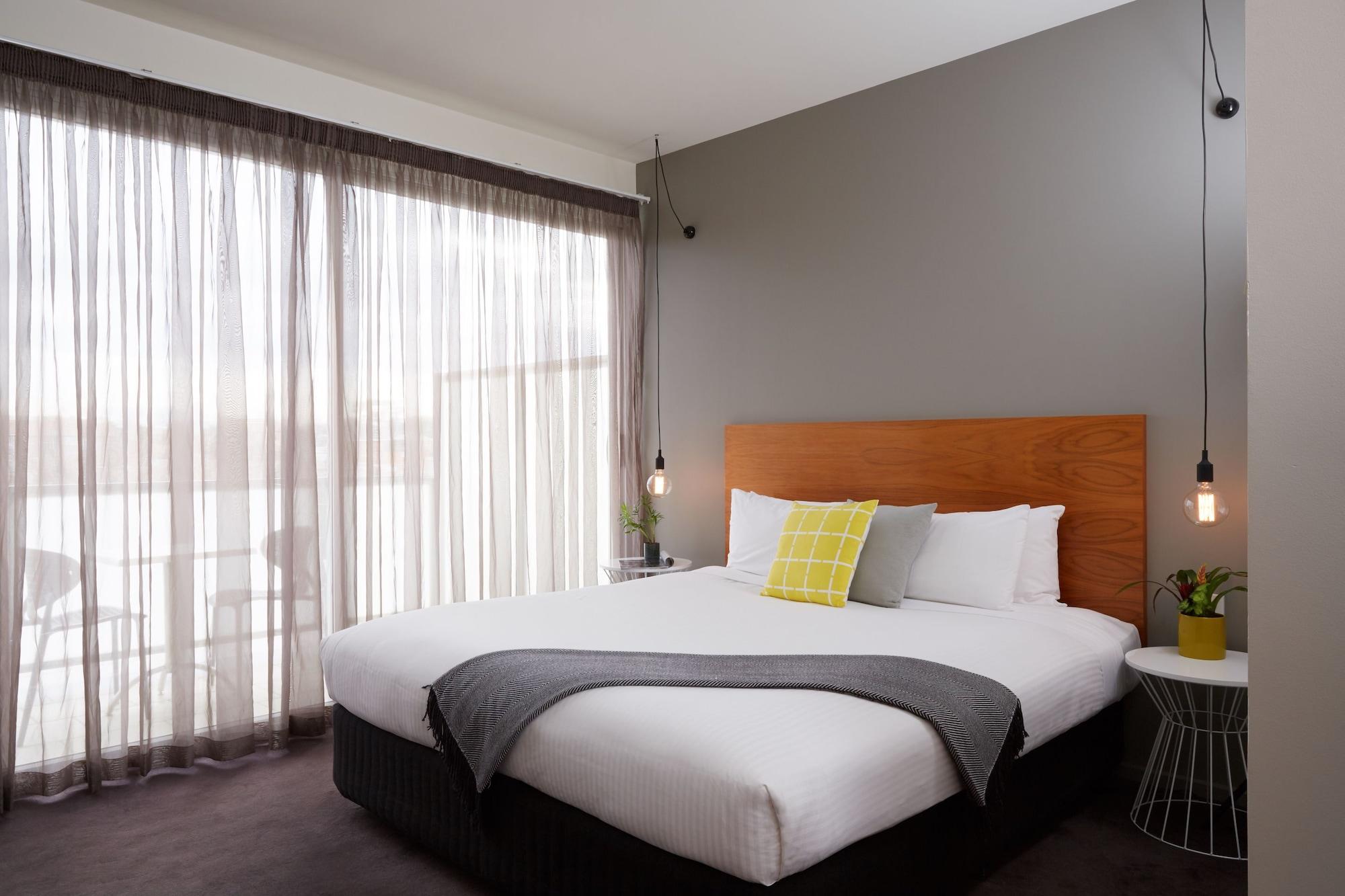 Cosmopolitan Hotel And Apartments Melbourne Exterior photo