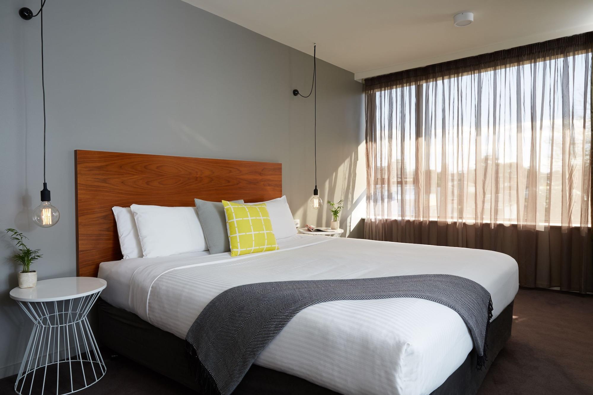 Cosmopolitan Hotel And Apartments Melbourne Exterior photo